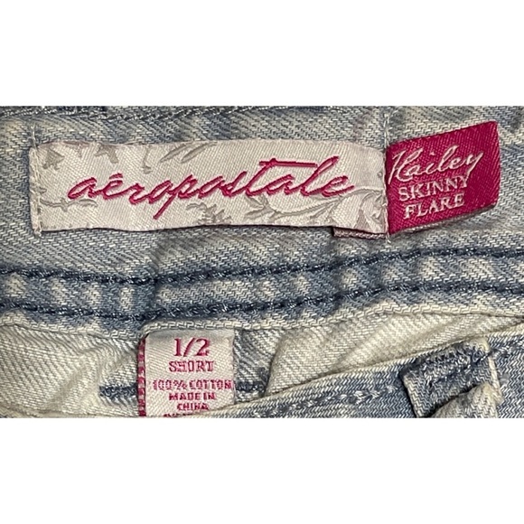 NWT Aeropostale Hailey Skinny Flare Distressed Jeans Style 1302 Size 1/2 Short - Picture 4 of 6